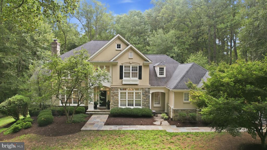 12041 GREAT ELM DRIVE