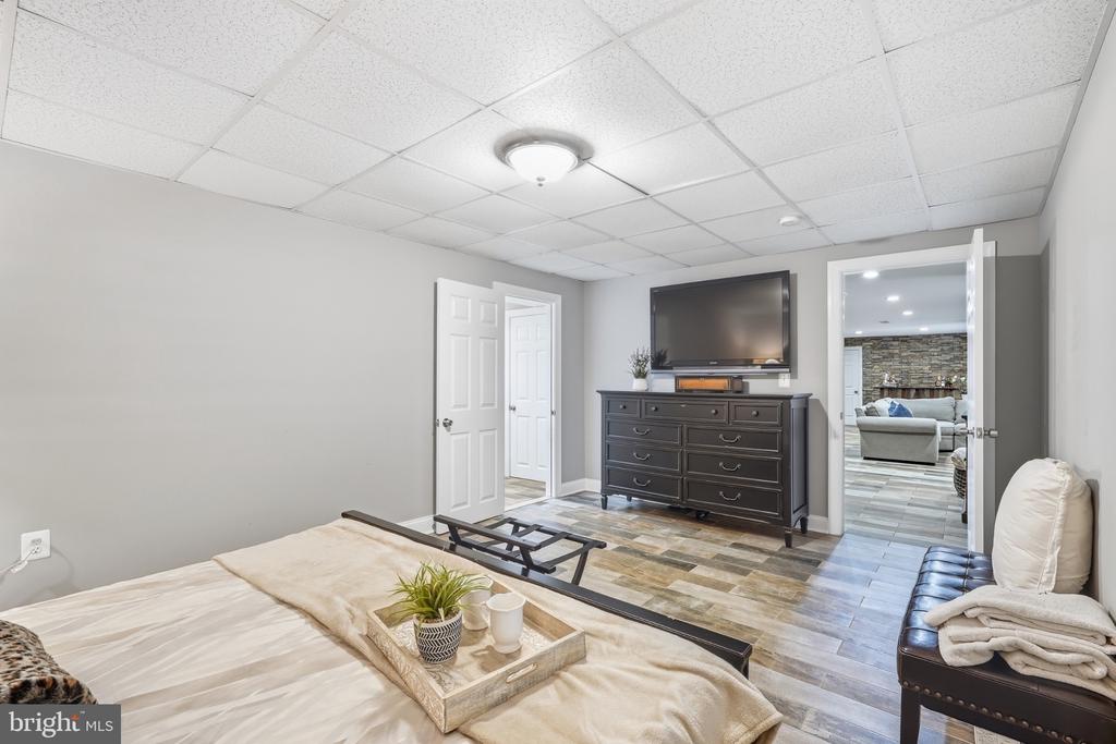 12041 GREAT ELM DRIVE