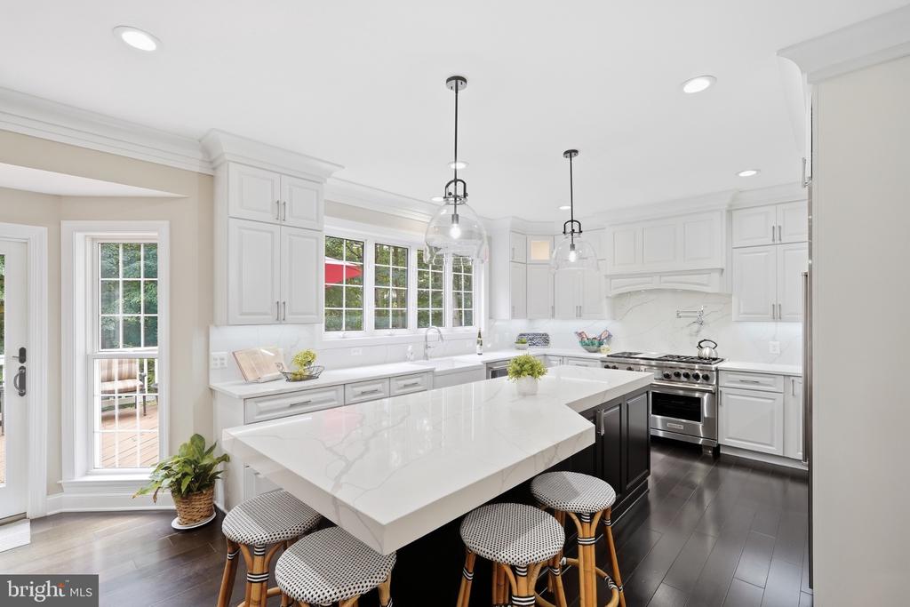 12041 GREAT ELM DRIVE