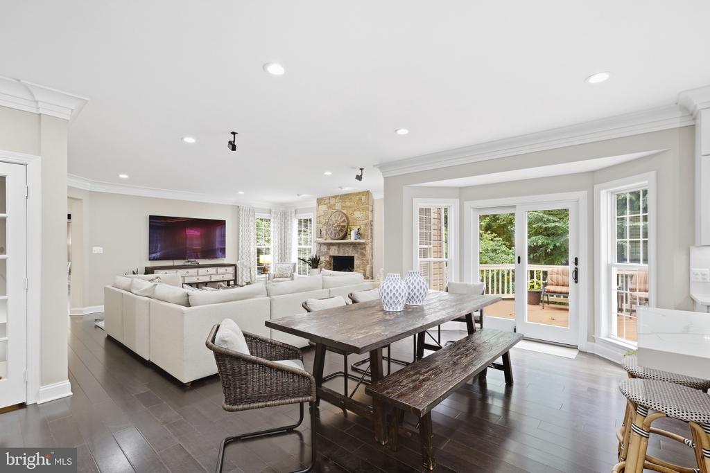 12041 GREAT ELM DRIVE