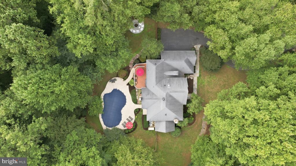 12041 GREAT ELM DRIVE
