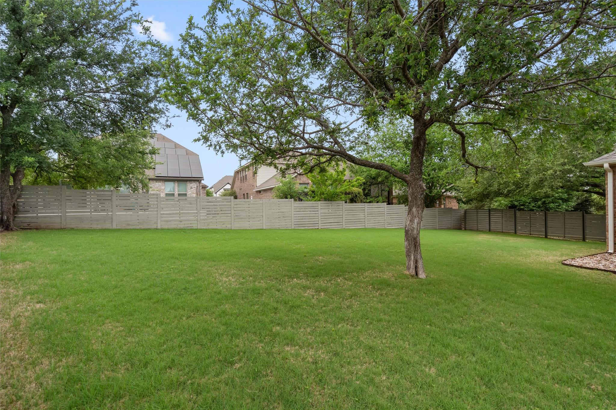 4216 Mercer RD