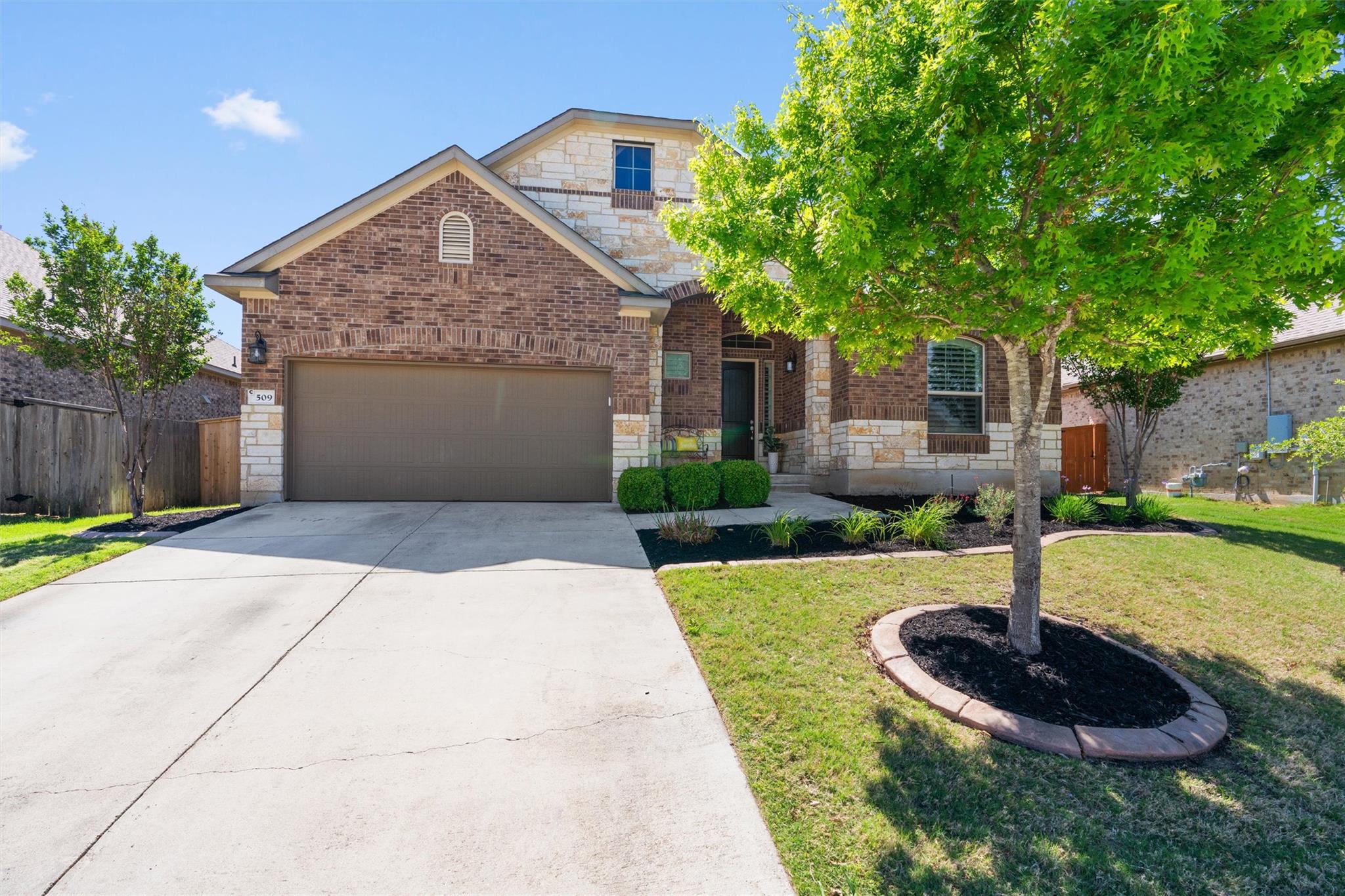 509 Blue Agave LN