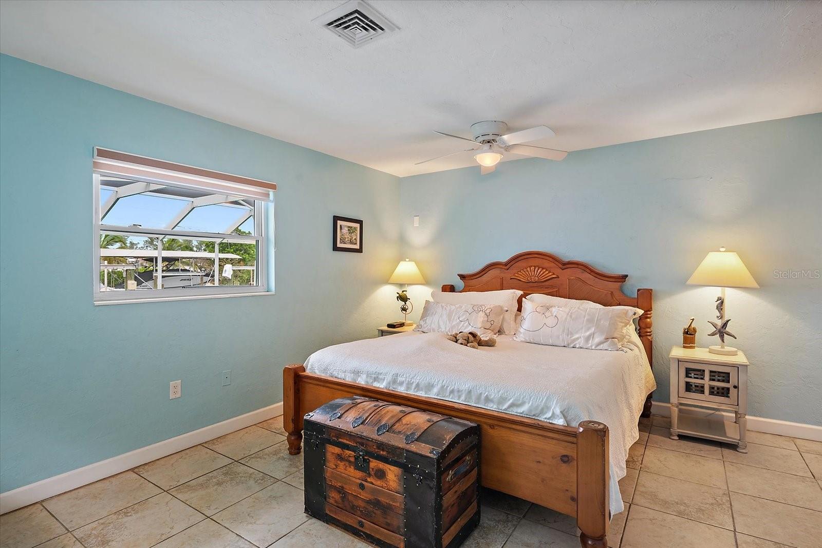 10116 SPOONBILL RD E