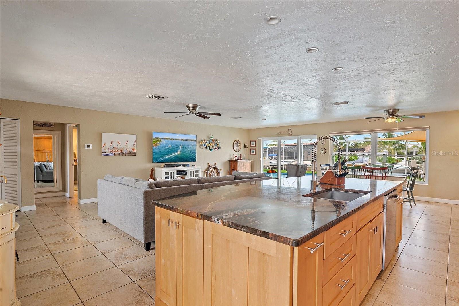 10116 SPOONBILL RD E