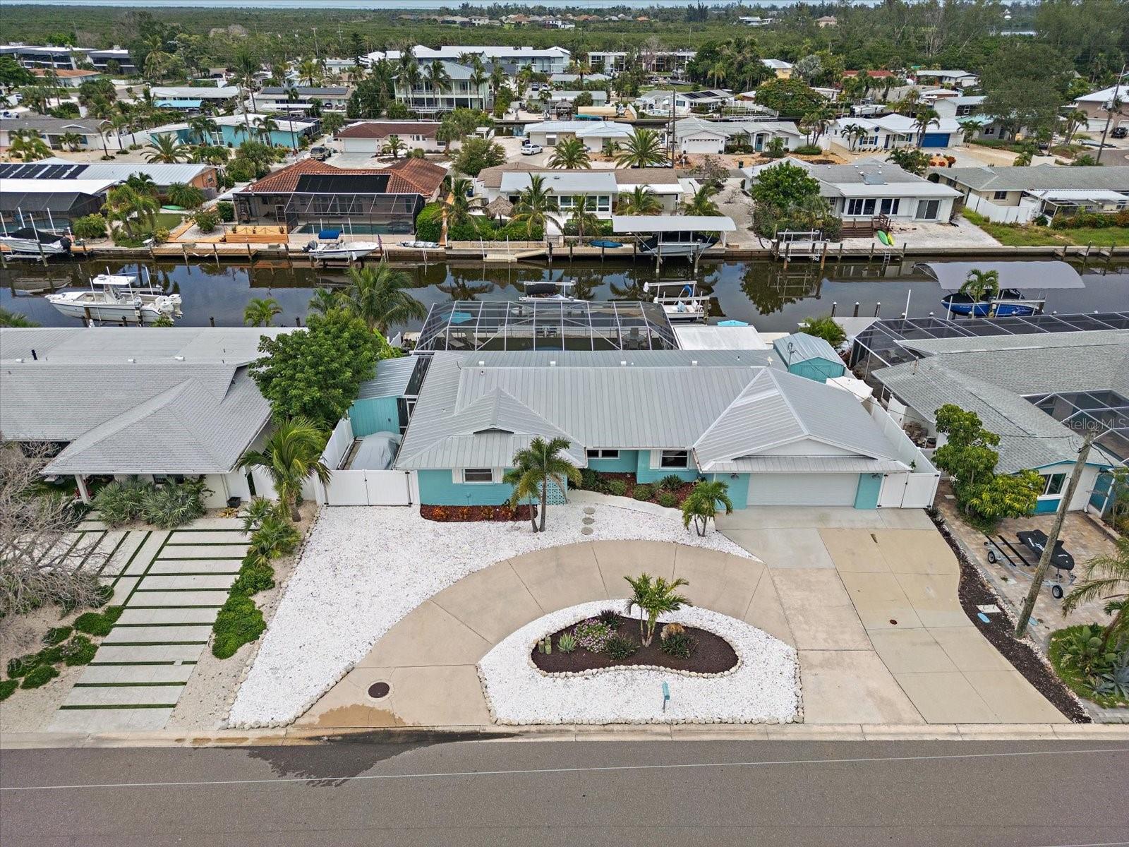 10116 SPOONBILL RD E