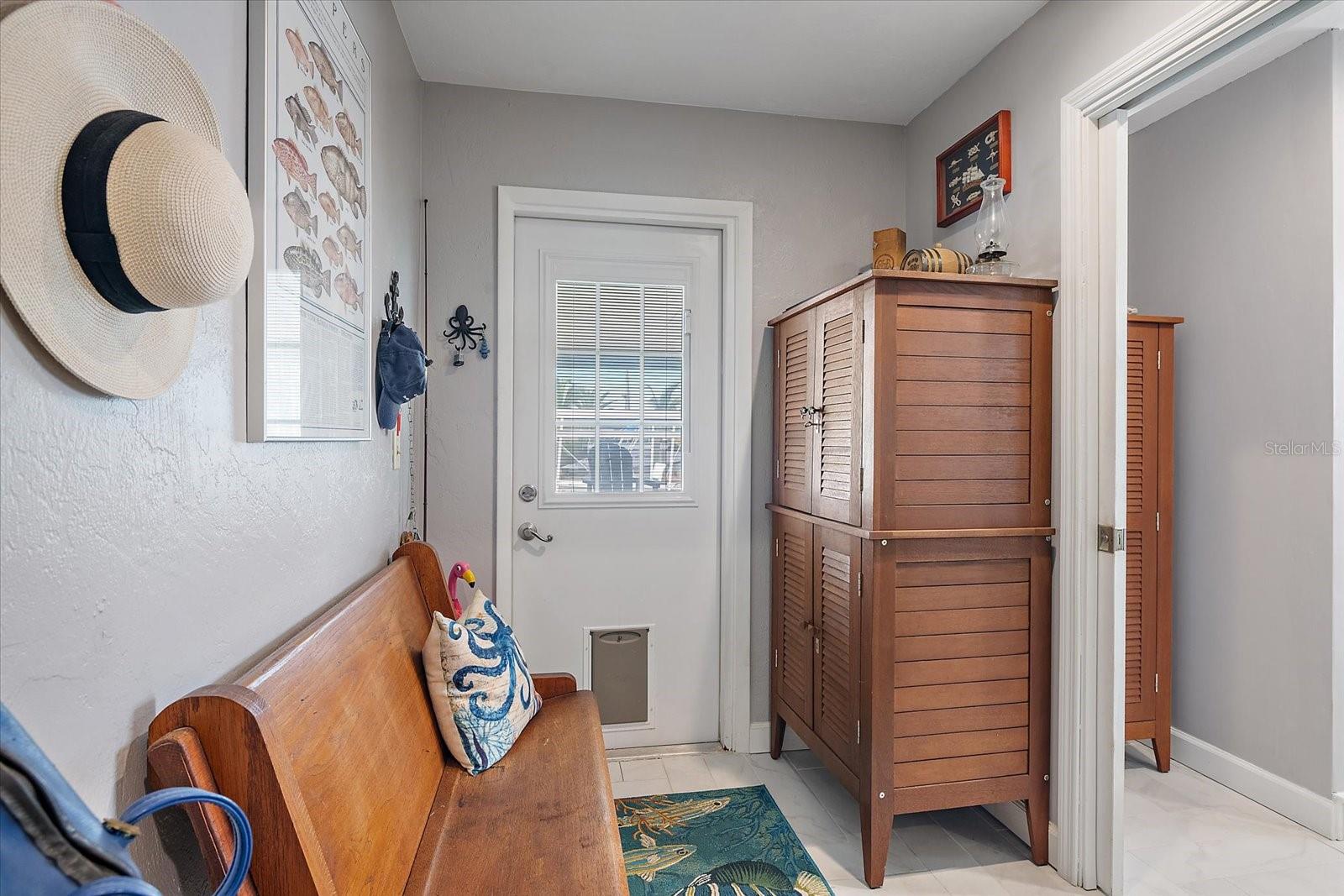 10116 SPOONBILL RD E