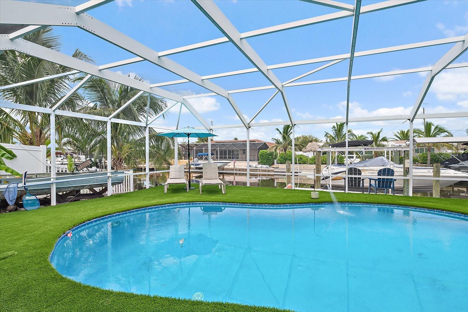 10116 SPOONBILL RD E