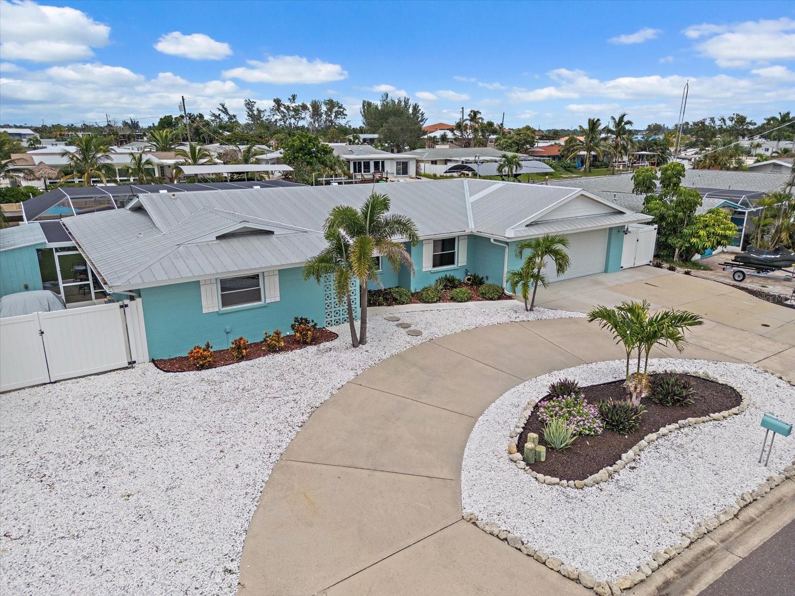 10116 SPOONBILL RD E