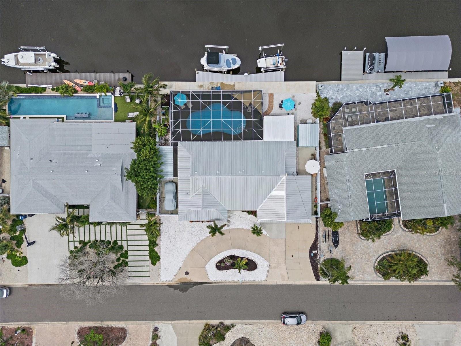 10116 SPOONBILL RD E