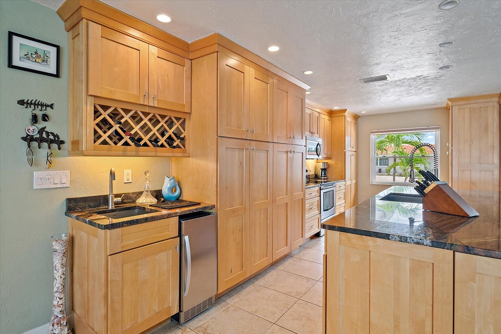 10116 SPOONBILL RD E