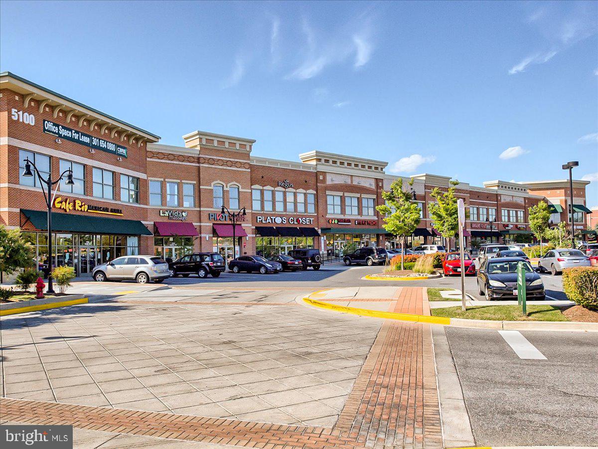 5015 SMALL GAINS WAY