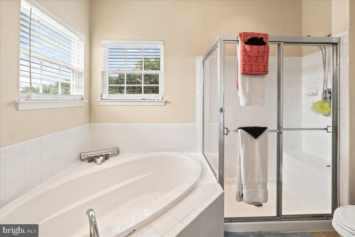 5015 SMALL GAINS WAY