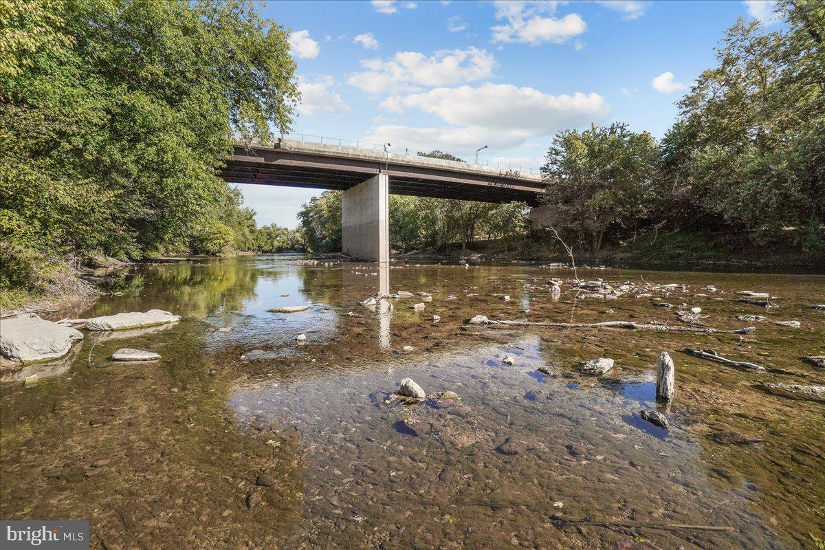 116 FIELDSTONE COURT