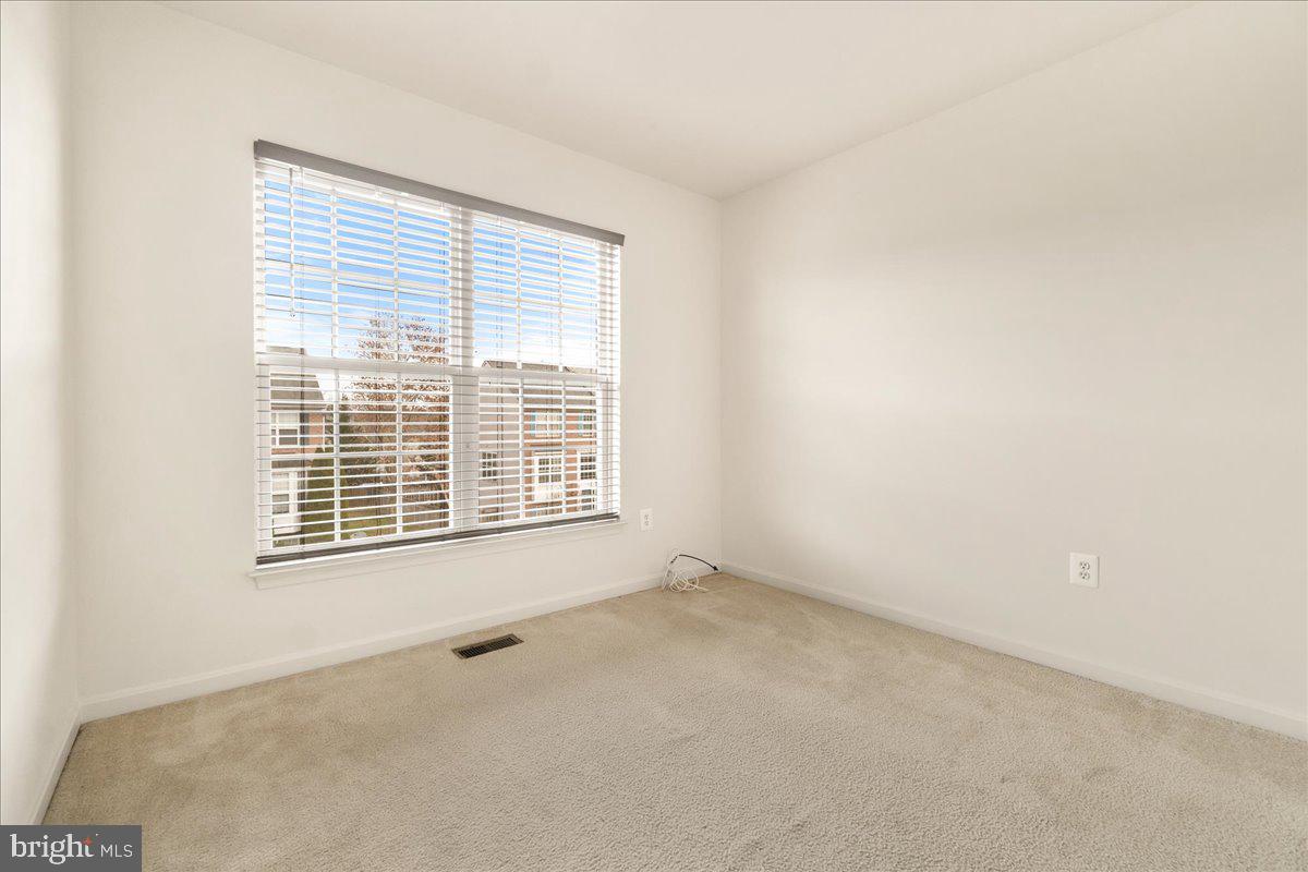 116 FIELDSTONE COURT