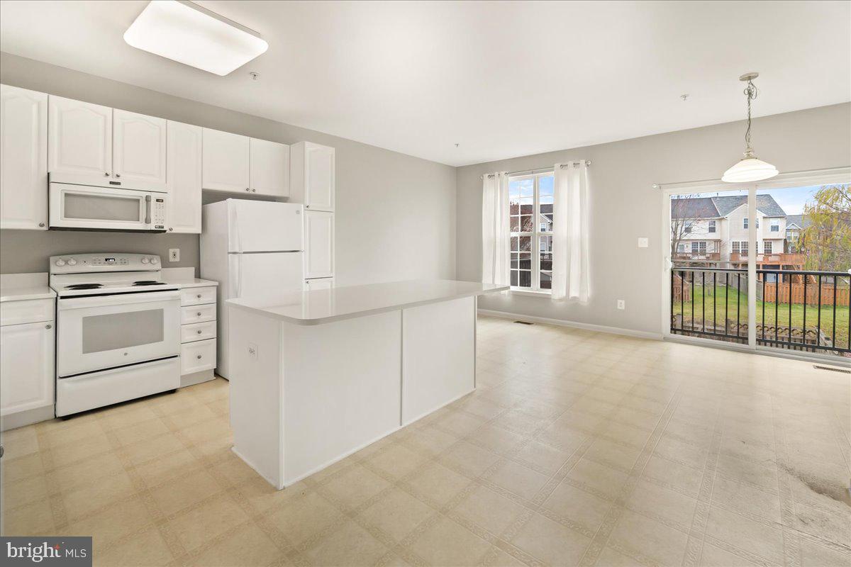 116 FIELDSTONE COURT