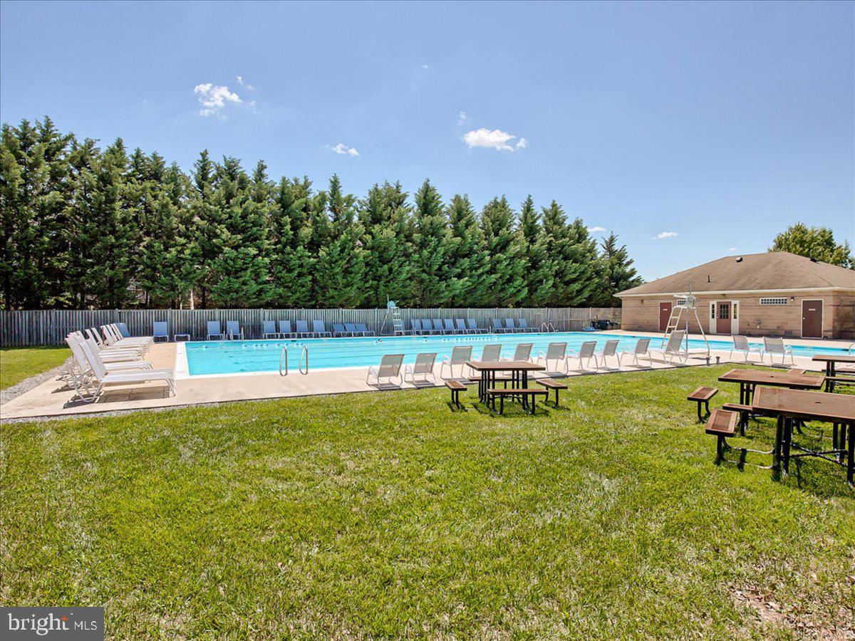 116 FIELDSTONE COURT