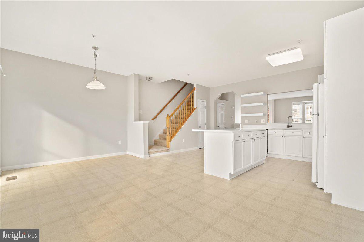 116 FIELDSTONE COURT