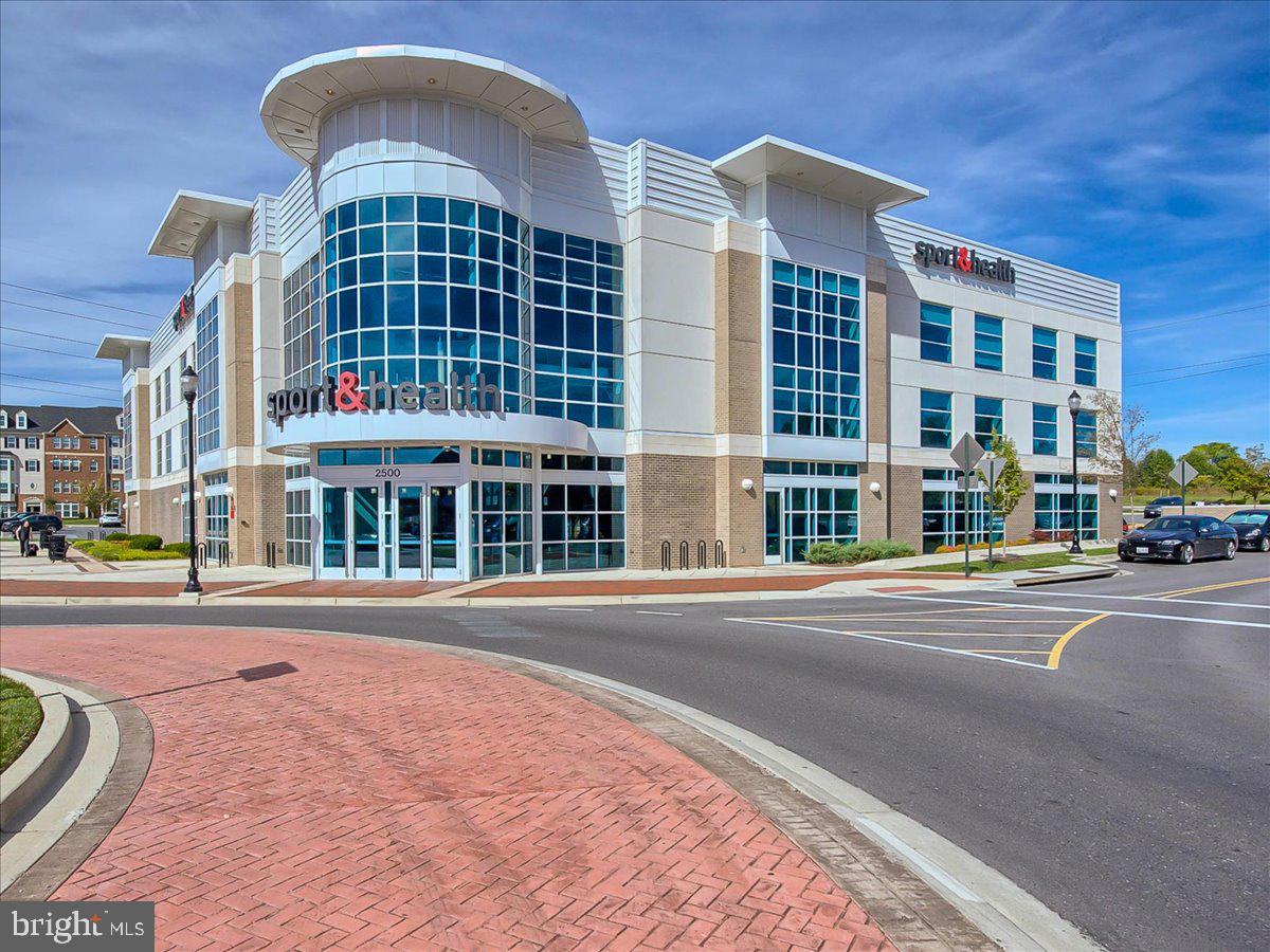 116 FIELDSTONE COURT