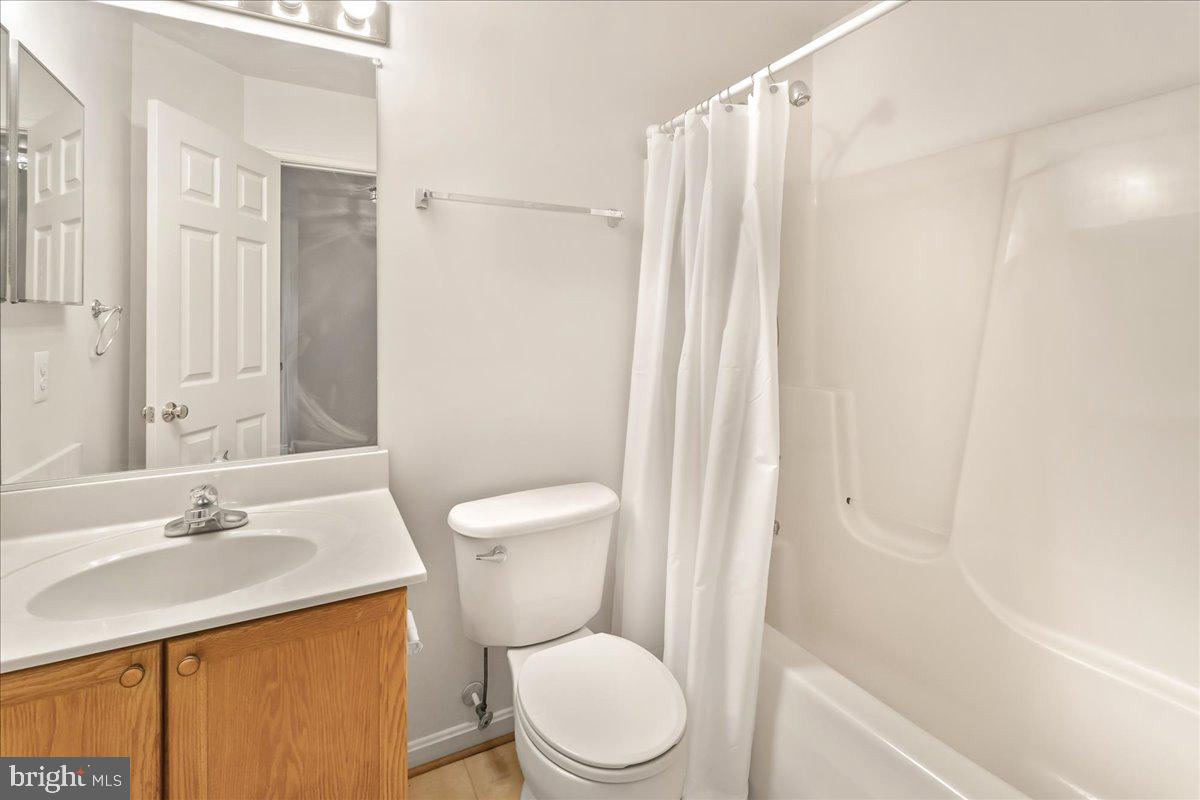 116 FIELDSTONE COURT