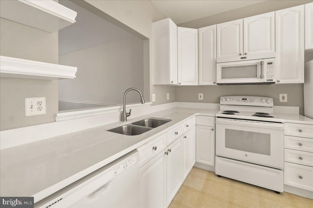 116 FIELDSTONE COURT