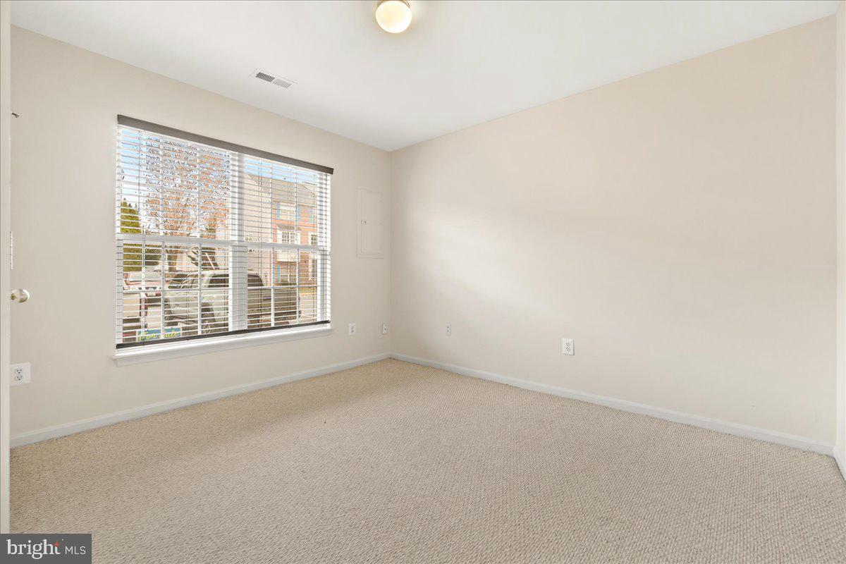 116 FIELDSTONE COURT