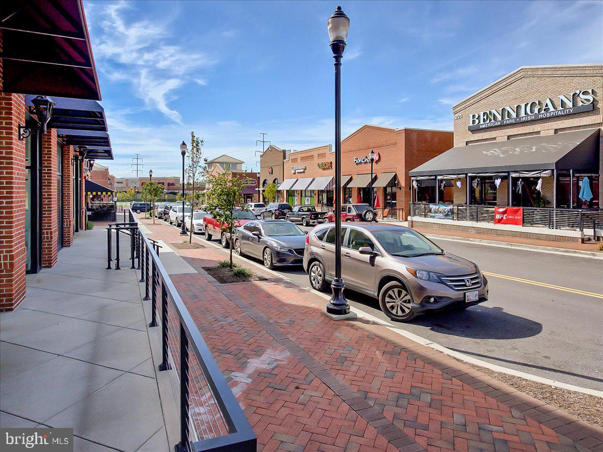 116 FIELDSTONE COURT