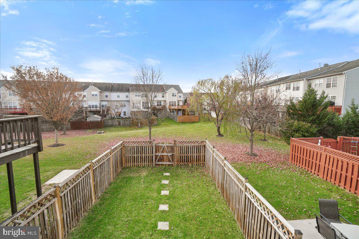 116 FIELDSTONE COURT