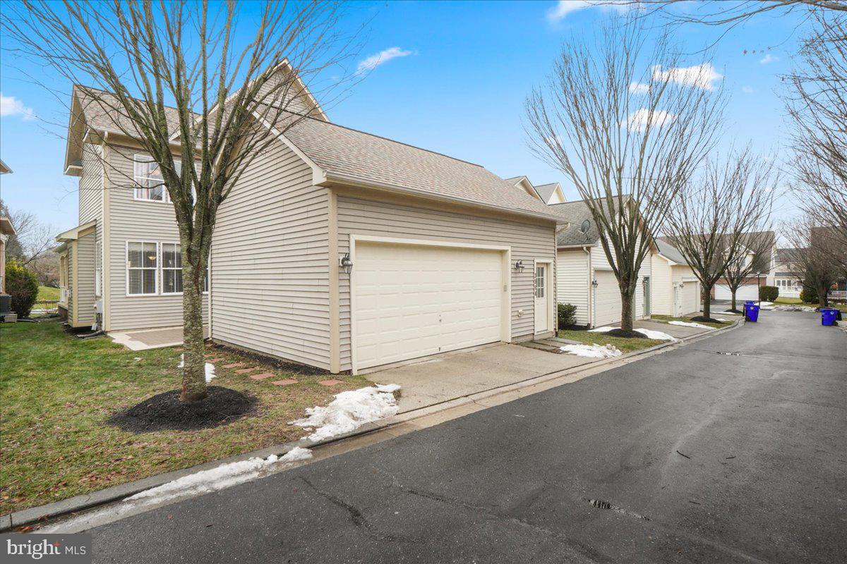 3904 BRAVEHEART CIRCLE