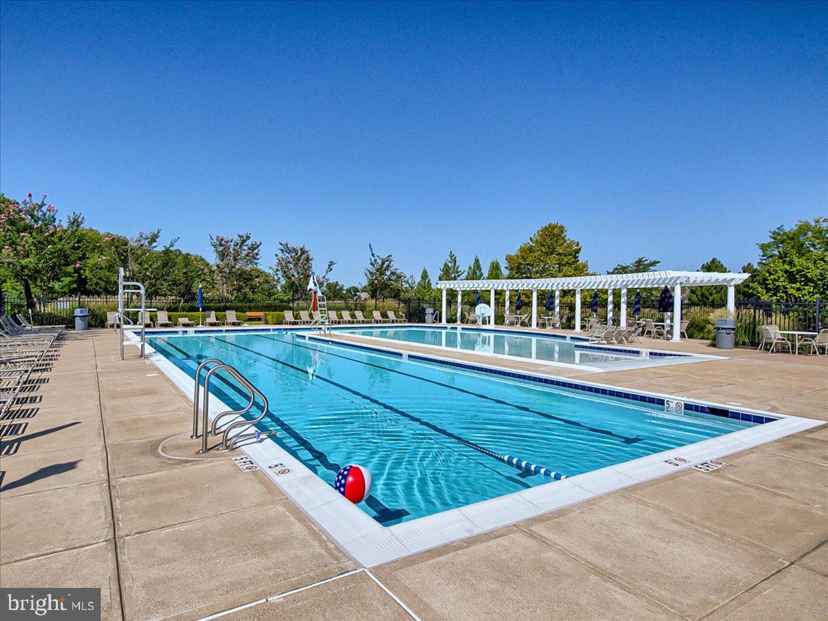 3904 BRAVEHEART CIRCLE