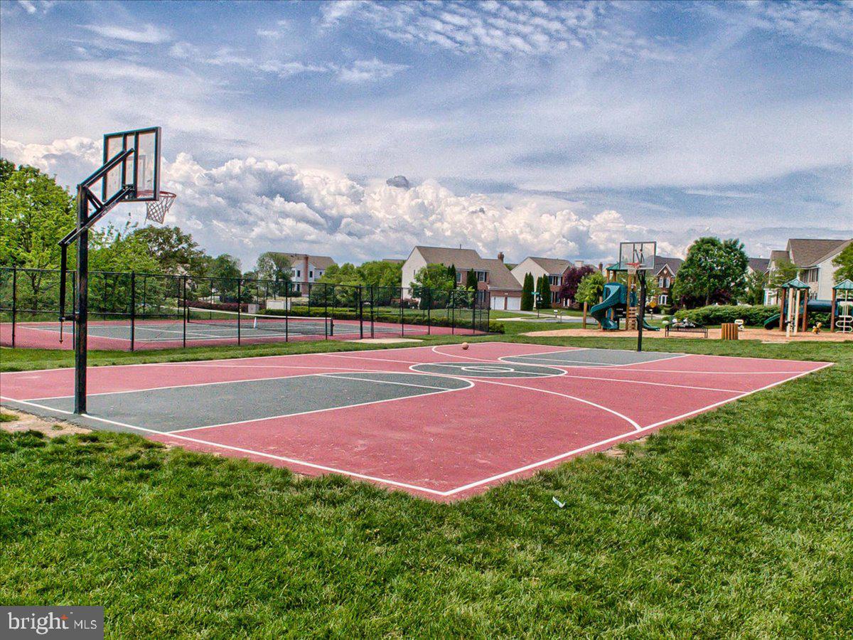 3904 BRAVEHEART CIRCLE