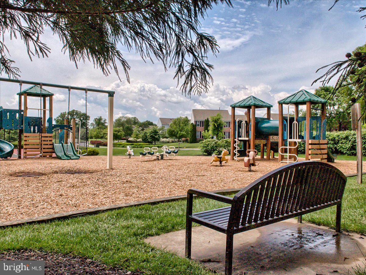 3904 BRAVEHEART CIRCLE