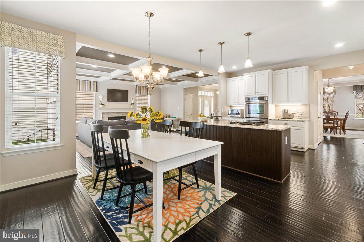 3904 BRAVEHEART CIRCLE