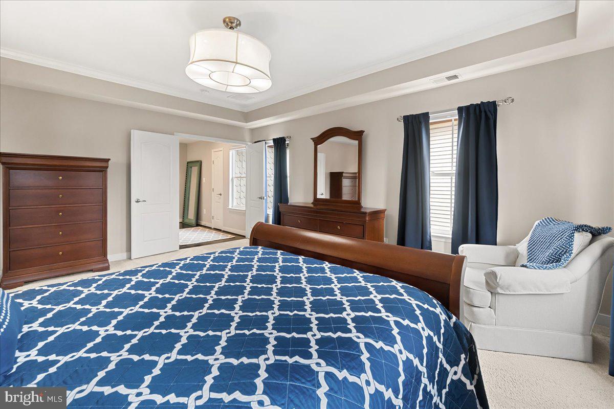 3904 BRAVEHEART CIRCLE