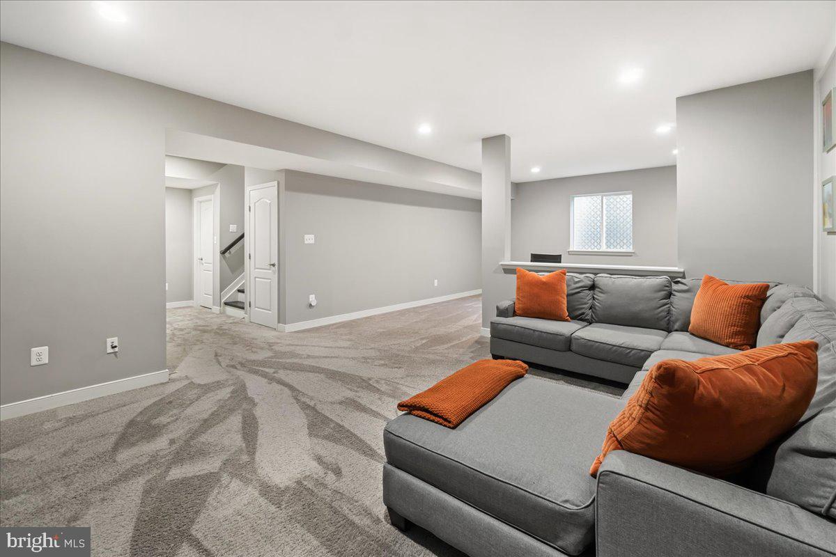 3904 BRAVEHEART CIRCLE