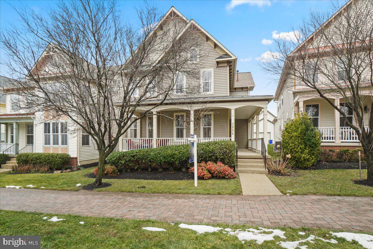 3904 BRAVEHEART CIRCLE