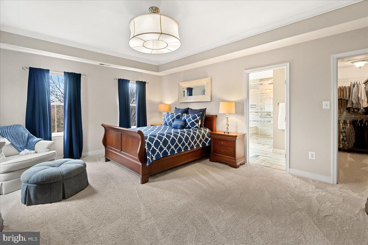 3904 BRAVEHEART CIRCLE