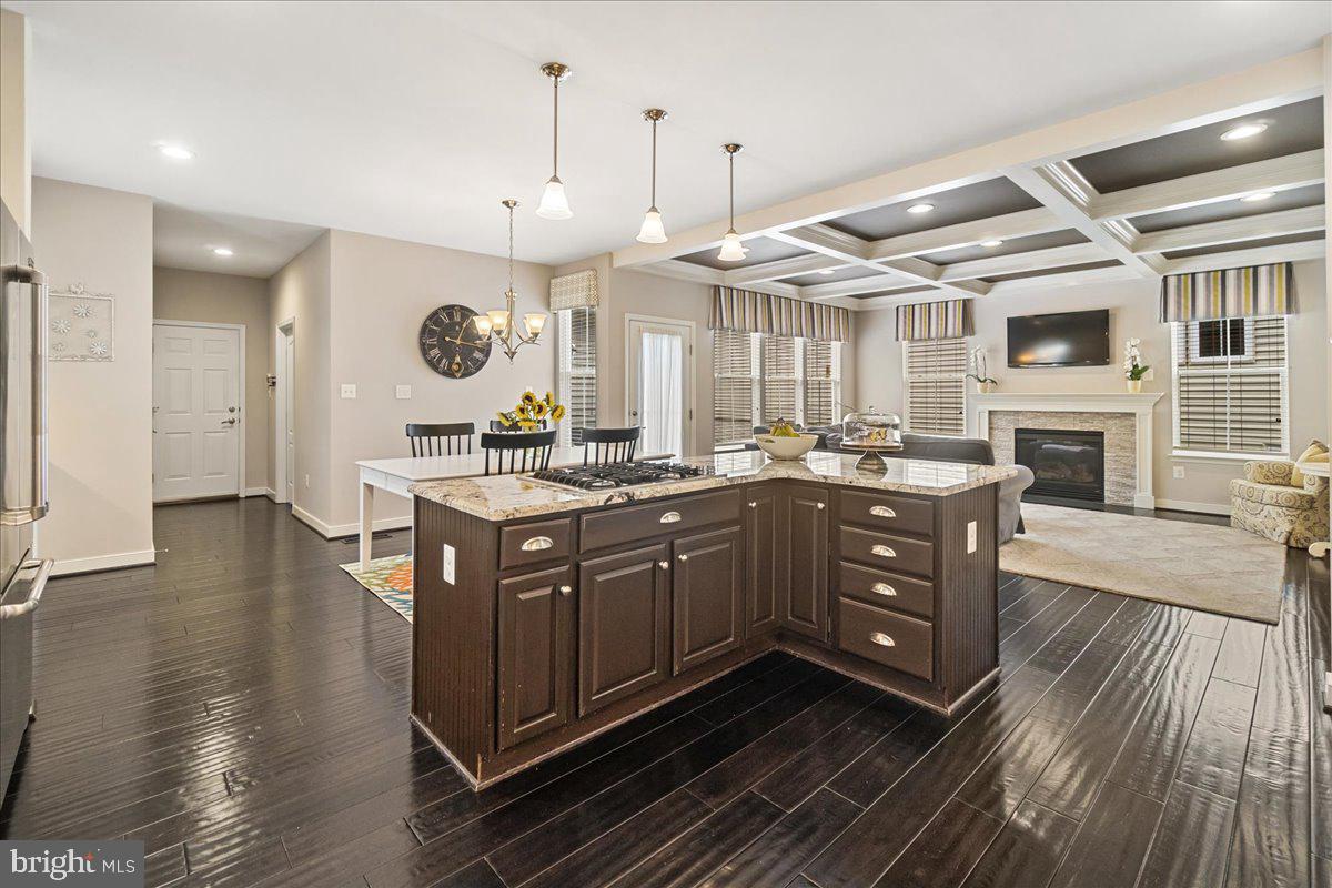 3904 BRAVEHEART CIRCLE