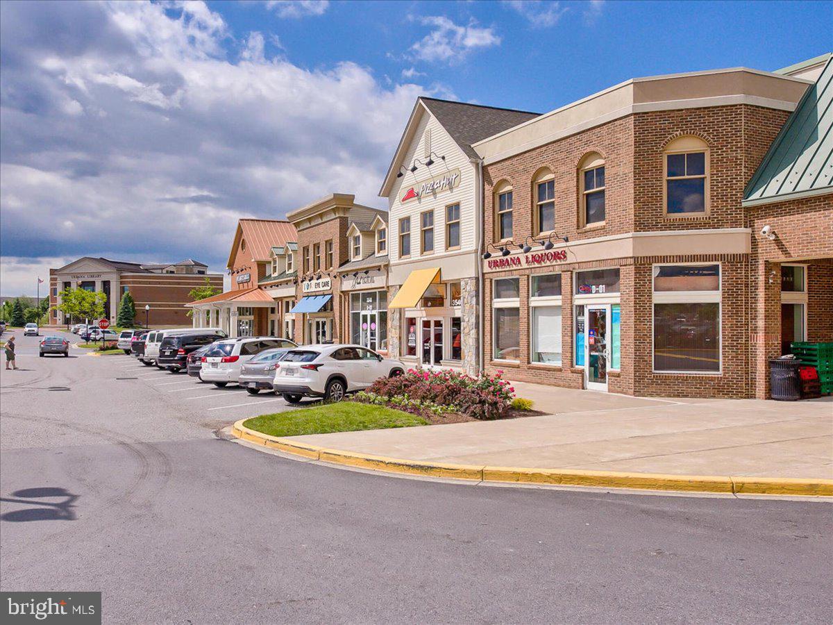 3904 BRAVEHEART CIRCLE