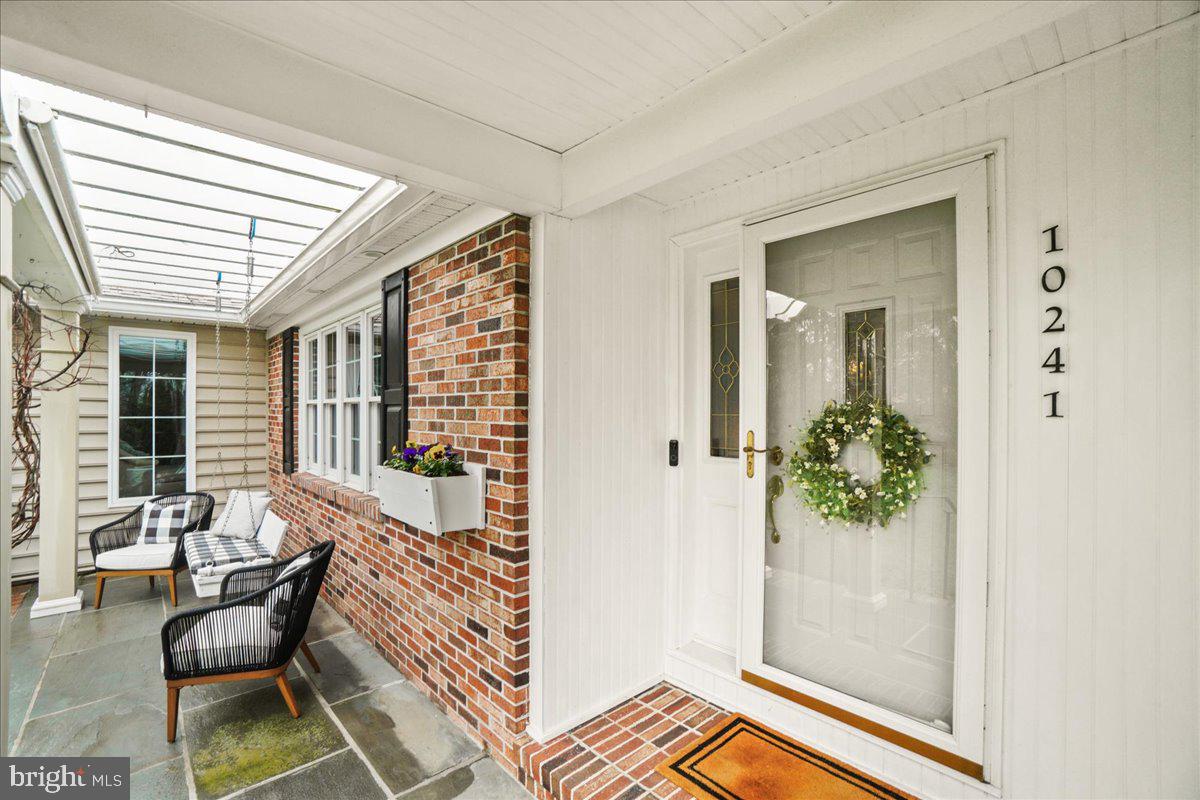 10241 FOUNTAIN SCHOOL ROAD