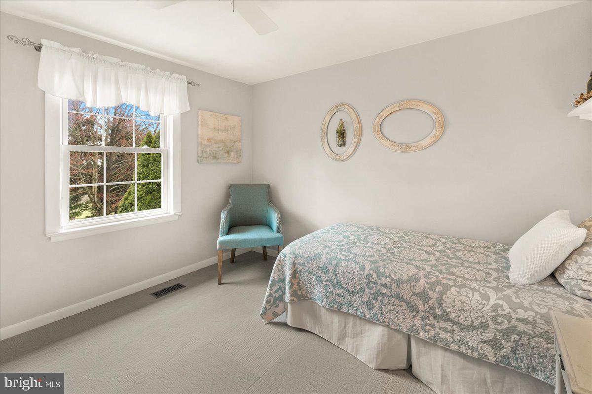 10241 FOUNTAIN SCHOOL ROAD