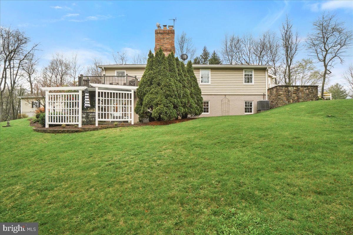 10241 FOUNTAIN SCHOOL ROAD