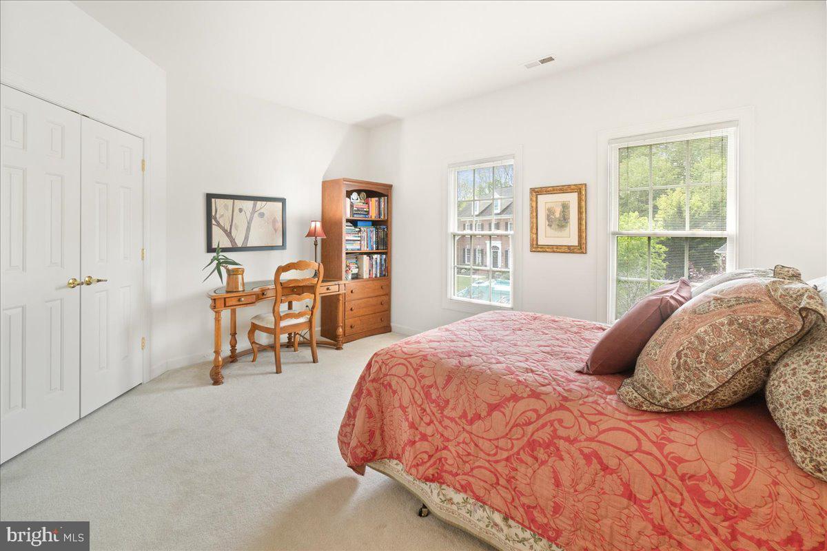 11150 INNSBROOK COURT