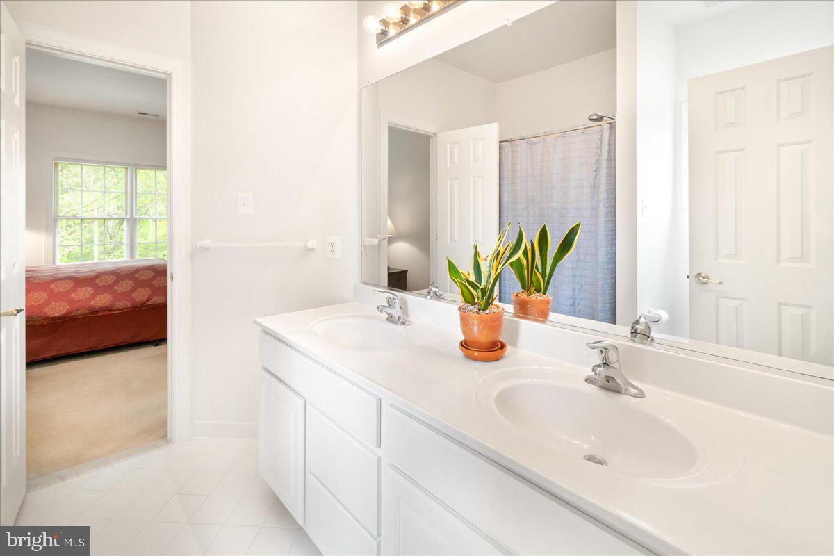 11150 INNSBROOK COURT