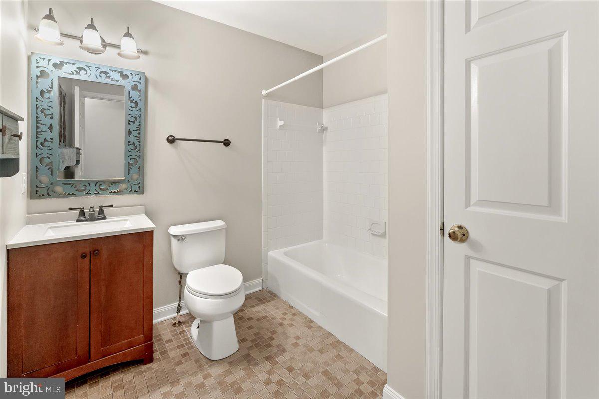 11920 BROWNING COURT