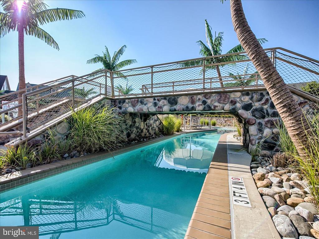 9558 BURGEE COURT