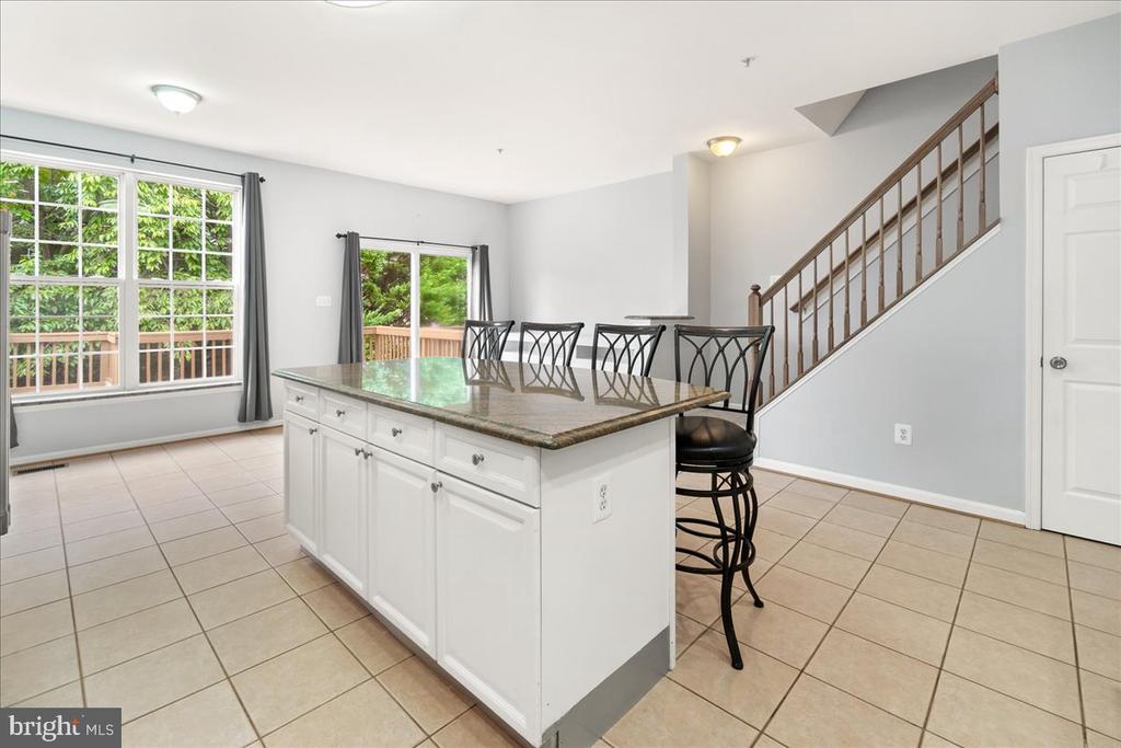 9558 BURGEE COURT