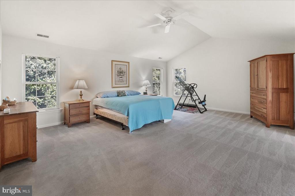 4404 ROB MAR DRIVE
