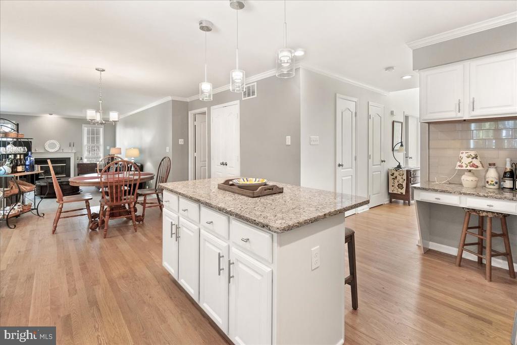 4404 ROB MAR DRIVE