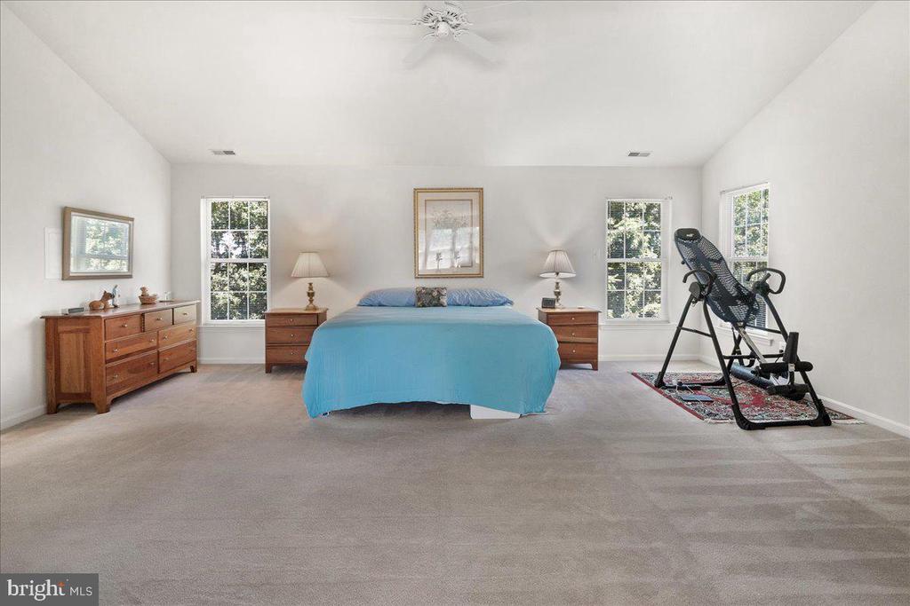 4404 ROB MAR DRIVE